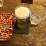 麹町いづみや しろ - あがりビール・あげ塩いかあられ