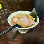 Houkiboshi Purasu - 『味玉入り丸鶏醤油ラーメン』