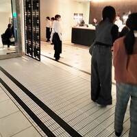 博多もつ鍋 やま中 赤坂店 - キレイなエントランス