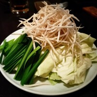 博多もつ鍋 やま中 赤坂店 - トッピングのお野菜