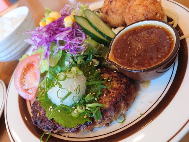 星さん家のハンバーグ - 館腰（ハンバーグ）の写真