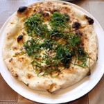 Pizzeria Grande Babbo - ひき肉と大葉の和風ピッツァ