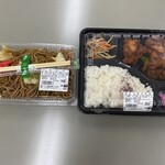 生鮮食品館サノヤ - 焼そばと唐揚げ弁当