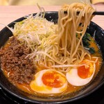 家系ラーメン 頂㐂家 - 