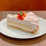 フルーツケーキファクトリー  - ストロベリーミルクティーのタルト