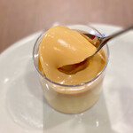 フルーツケーキファクトリー  - 生キャラメルプリン