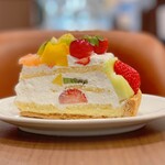 フルーツケーキファクトリー  - プレミアムフルーツタルト＠北のリバージュケーキ