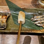 越後屋 文左衛門 - お任せ魚串。秋刀魚、サーモンハラミ、キビナゴ