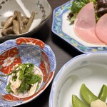 えびや旅館 - 朝食の山菜なんだっけ？