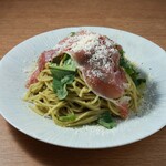 Prosciutto and Arugula Genovese