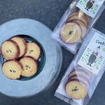 焼き芋専門店 維新蔵 - サクサクでお芋の風味。有機バニラビーンズ使用。少し贅沢なクッキーです。