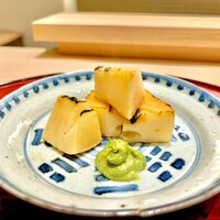 末冨 - 炭火で焼いた筍は木の芽味噌で　こんがり、そしてシャキッと瑞々しい♫