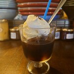 カフェコマチ - アイスクリームコヒ♪
