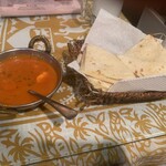 シュリアルナ - 