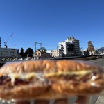 デイリーヤマザキ - 料理写真:ピントが合わない
富士山少し小さいけど白くて綺麗
青い空に映えるね