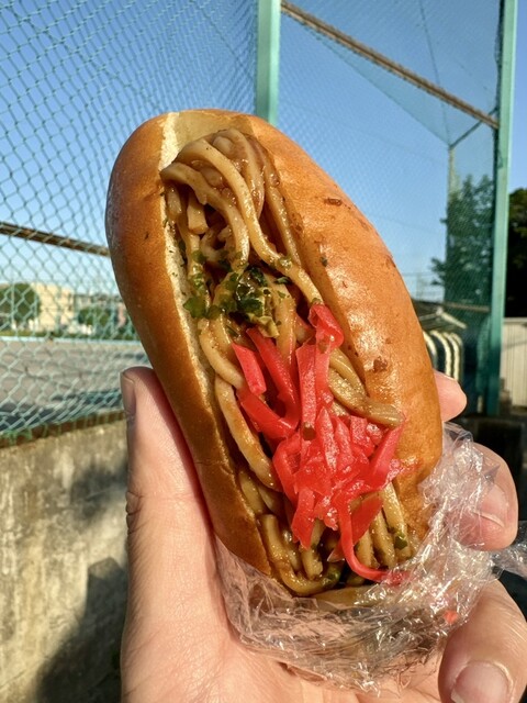 Koen Mae no Pan Yasan