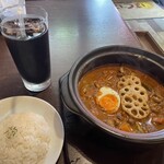 スープカリー ばぐばぐ - 豚しゃぶきのこカリー 10辛　ごはん少なめ
ココナッツスープ　れんこんトッピング