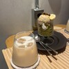 アンドテイ - 『日本茶ミルクティー(ICED)』
茶葉：国産烏龍茶
プラントミルク：マイナーフィギュアオーツ
甘さ：ストレート
『スコーンパフェ』