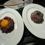 感無量 - 炙りユッケのタレと塩