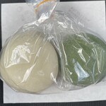 ふく家餅店 - 餡無しの白餅、蓬餅