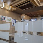 アオイ - 店内♪仕切りが有りお一人様でも気軽に利用出来ます