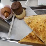 アオイ - モーニング（11時迄）厚切りトースト、ゆで卵、コーヒー付いて500円（税込み）お得＼(^o^)／