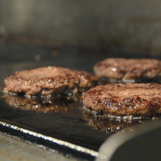 "Zero Fill 100% Beef Patty"