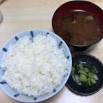Miyoshi - ご飯、味噌汁、香の物
