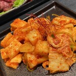 秀苑天 - キムチ盛り