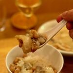 サエキ飯店 - 牛モツとカリオカ豆のスープ