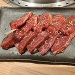 精肉卸問屋直営焼肉店 牛次郎 - 