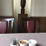 レストラン雪河亭 - 店内のインテリア