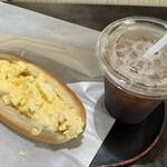 Koppe Pan Kafe Sumairu Kohi - 玉子サラダこっぺぱん　アイスコーヒー