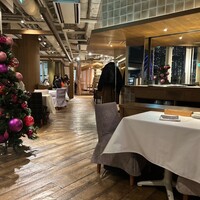 24/7 restaurant - 