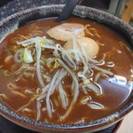 Udon No Inaya - 味噌中華、大盛、煮卵トッピング