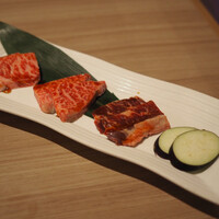 近江うし 焼肉 にくTATSU 青山本店 - 