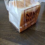 NIKI BAKERY - 食パン1斤、5枚スライス。
