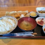 Ajidokoro Hamamasu - 塩鯖焼定食