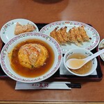 餃子の王将 - 料理写真:天津飯セットとニラレバ炒め（ジャストサイズ）