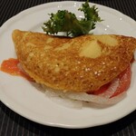 スンガリー 新宿三丁目店 - マリノーブナヤ・ケタのブリヌイパンケーキ包み