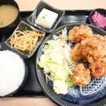 個室居酒屋 神田商店 - ランチの鶏の唐揚げ定食