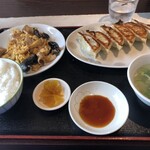 手作り鉄鍋餃子 双龍 - 