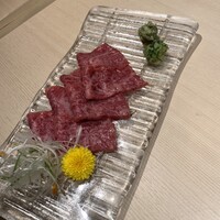 牛刺しと焼肉 仔虎 クリスロード店 - 