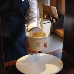 和栗菓子kiito - 和栗が1mmの細さで抽出される