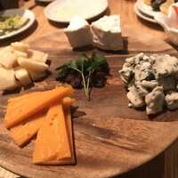 ウォルプタス 東京駅グランルーフ店 - 