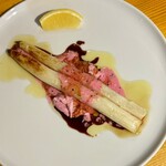 BURRATA - ペルー産ホワイトアスパラガスのソテー