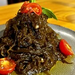 BURRATA - もずくのペペロンチーノ