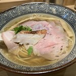 地鶏と蟹 中華そば 礎 - 