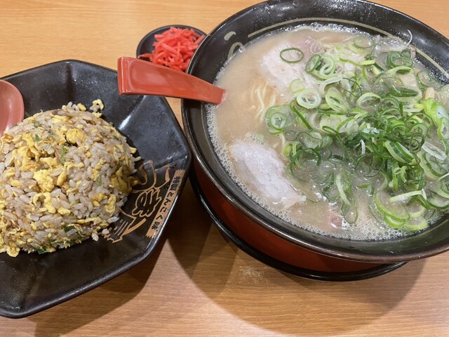 Tonkoku Umaya Ramen Nagakute Ten