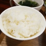 キッチン ブルー グローブ - ご飯大盛りのアップ